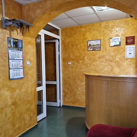 Family Hotel Rujeta Семеен Хотел Ружета - Идеален Център Pavlikeni Exterior foto