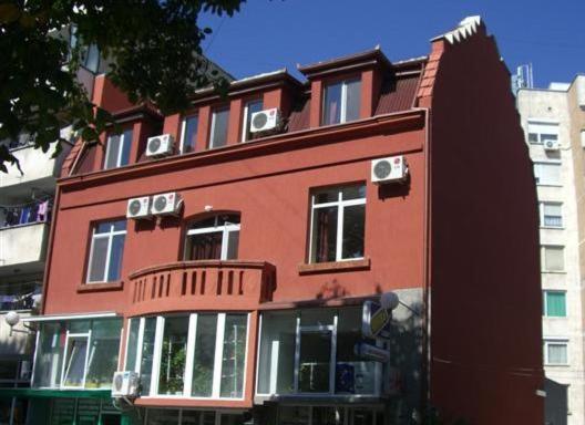Family Hotel Rujeta Семеен Хотел Ружета - Идеален Център Pavlikeni Exterior foto